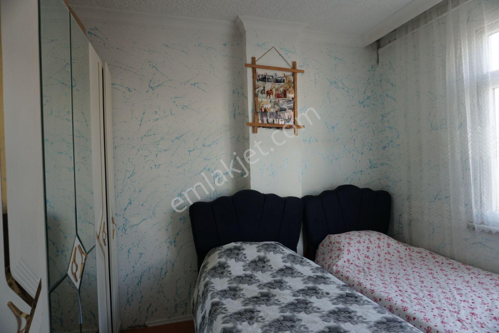 42 Evler Merkezde Lise Yanında Satılık 1+1 Ara Kat Daire - 75 M² - Görsel 4