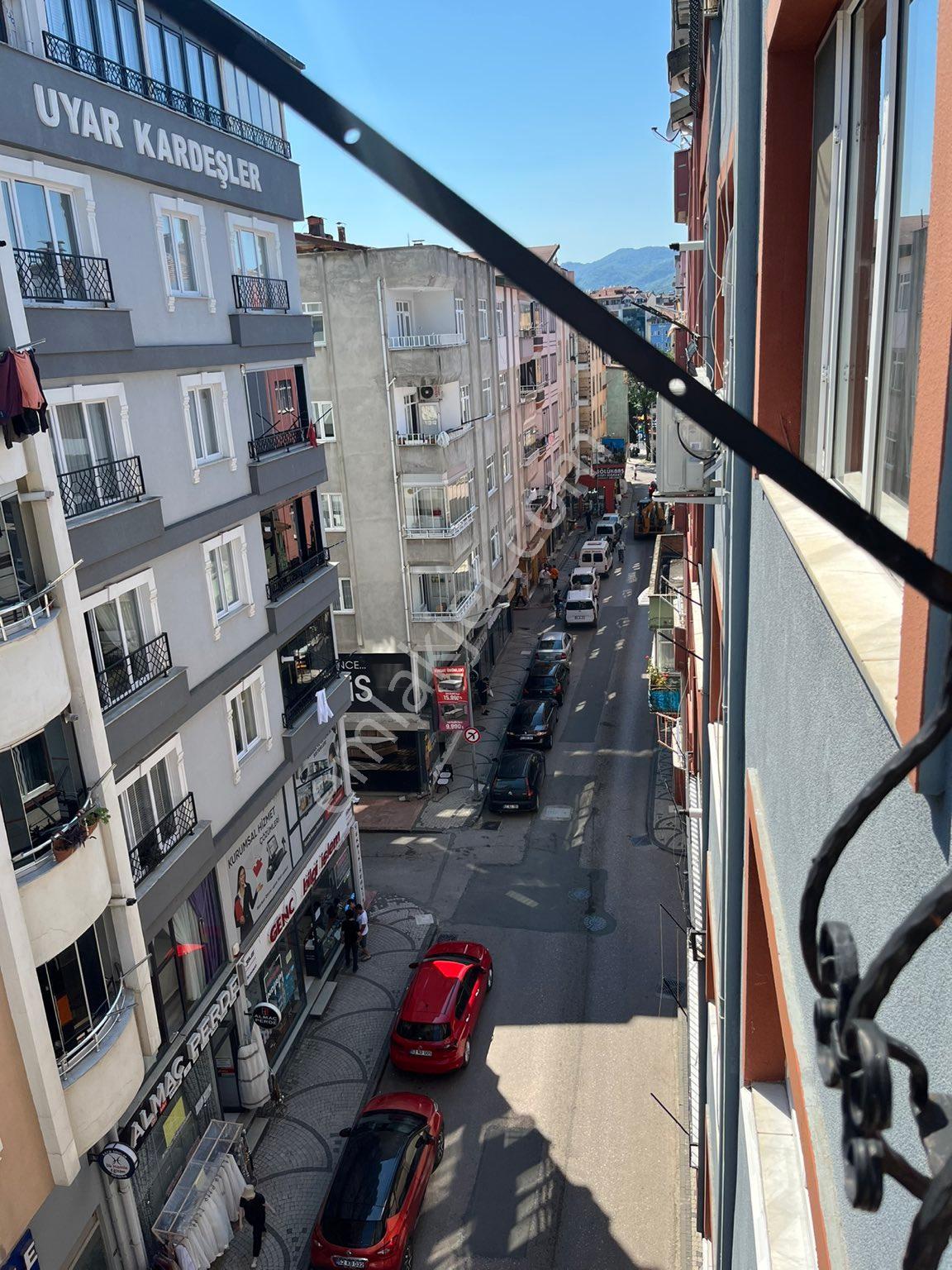 Fatsa Merkezi Konumda Satılık Tripleks Daire - Görsel 11