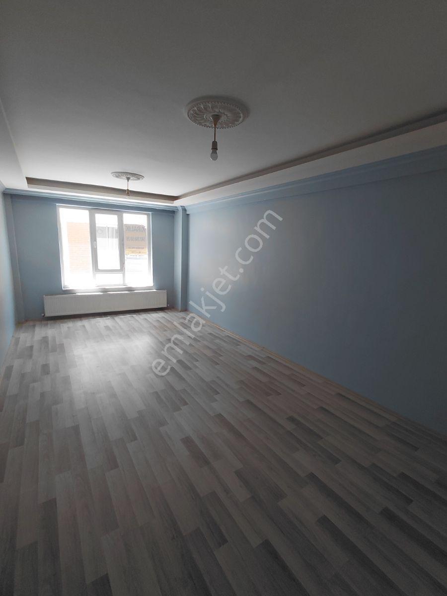 Kaymen Emlak Kiralık Geniş 2+1 100 M2 Asansörlü Balkonlu - Görsel 3