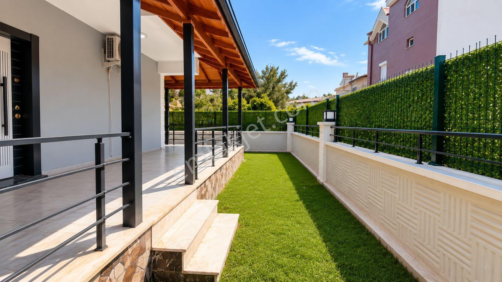 No:10 Gayrimenkul’den Akvaryum Koyu’na 400 Metre 255 M² Arsa İçinde 3+1 Dubleks Villa - Görsel 6