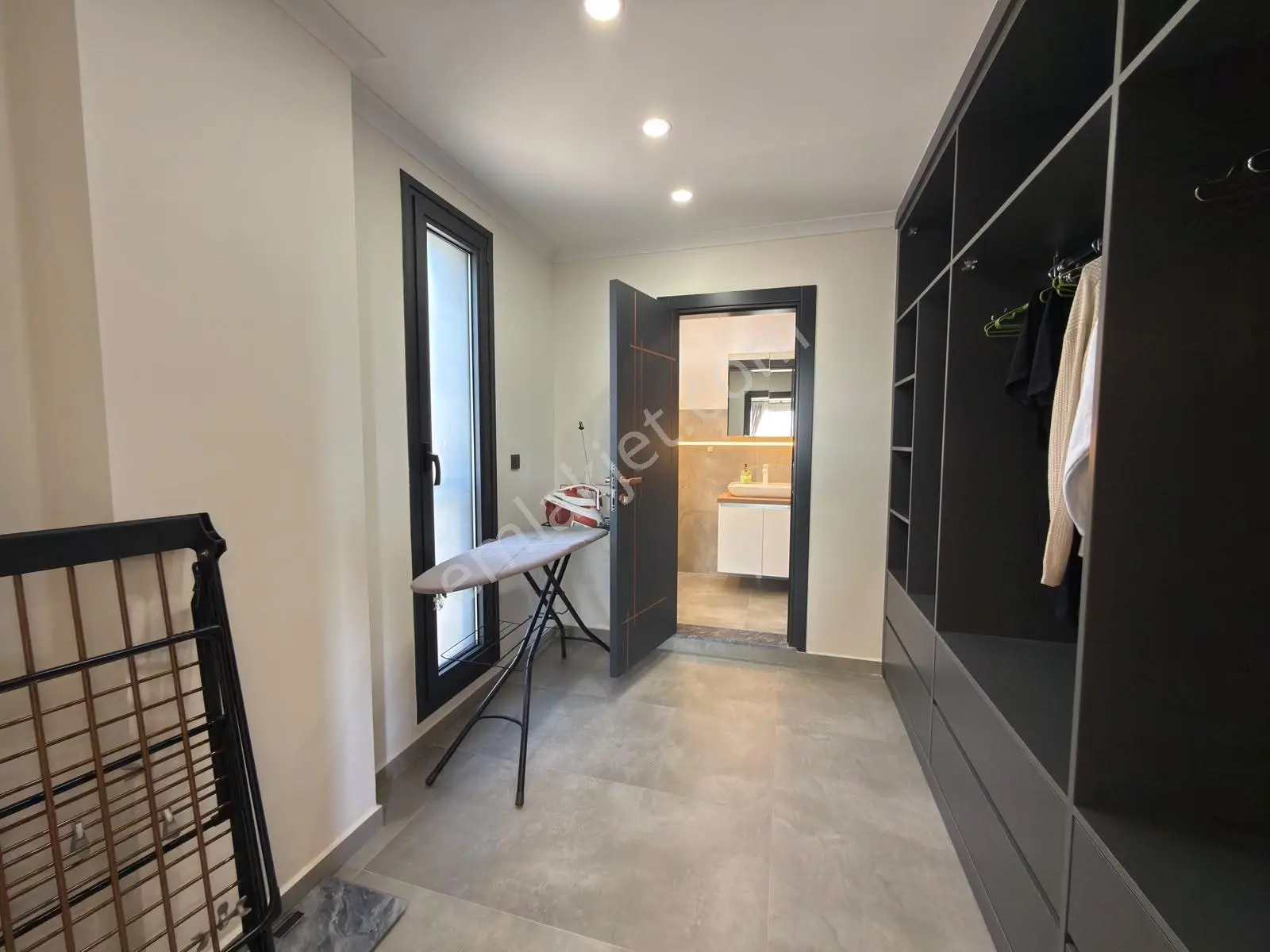 Didim Efelerin En Şık En Modern Villası - Görsel 32
