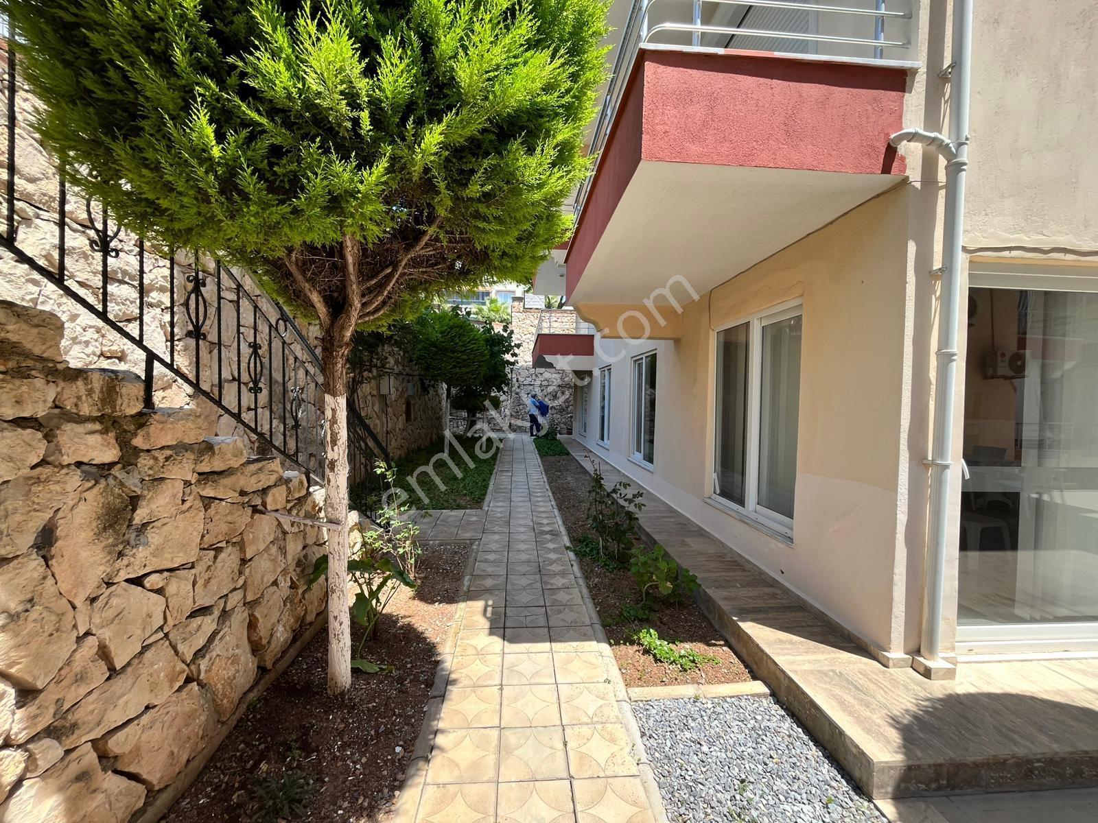 Didim'de Havuzlu Hamamlı Saunalı Asansörlü Sitede 2+1 Daire - Görsel 12