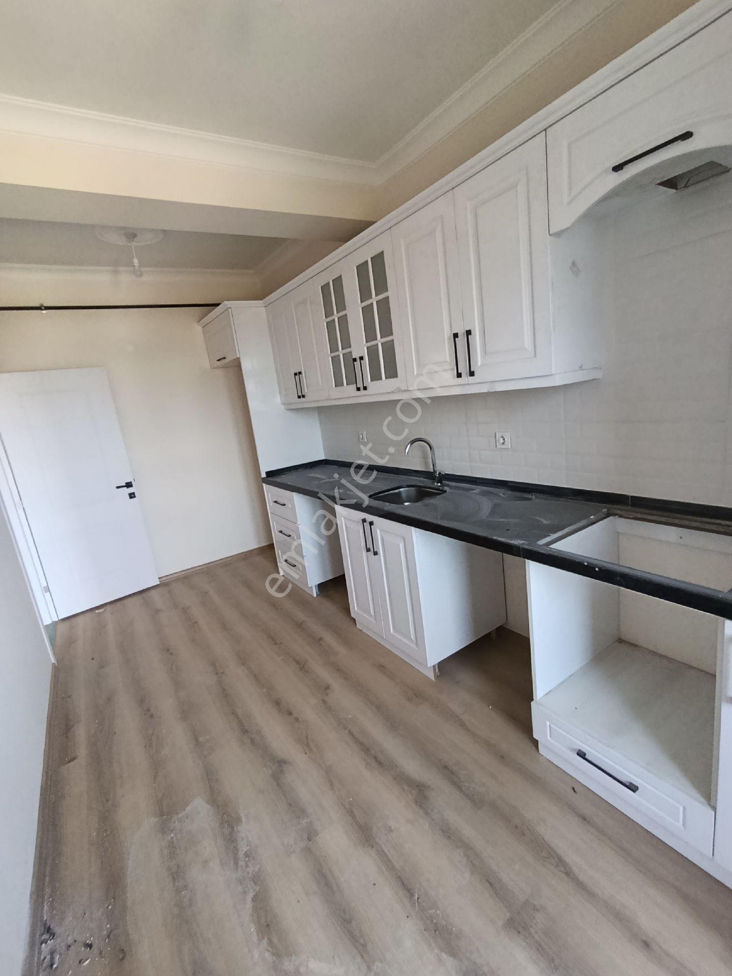 Arnavutköy Nenehatunda Sitede Satılık 3+1 Çatı Kat Dubleks Daire - Görsel 8