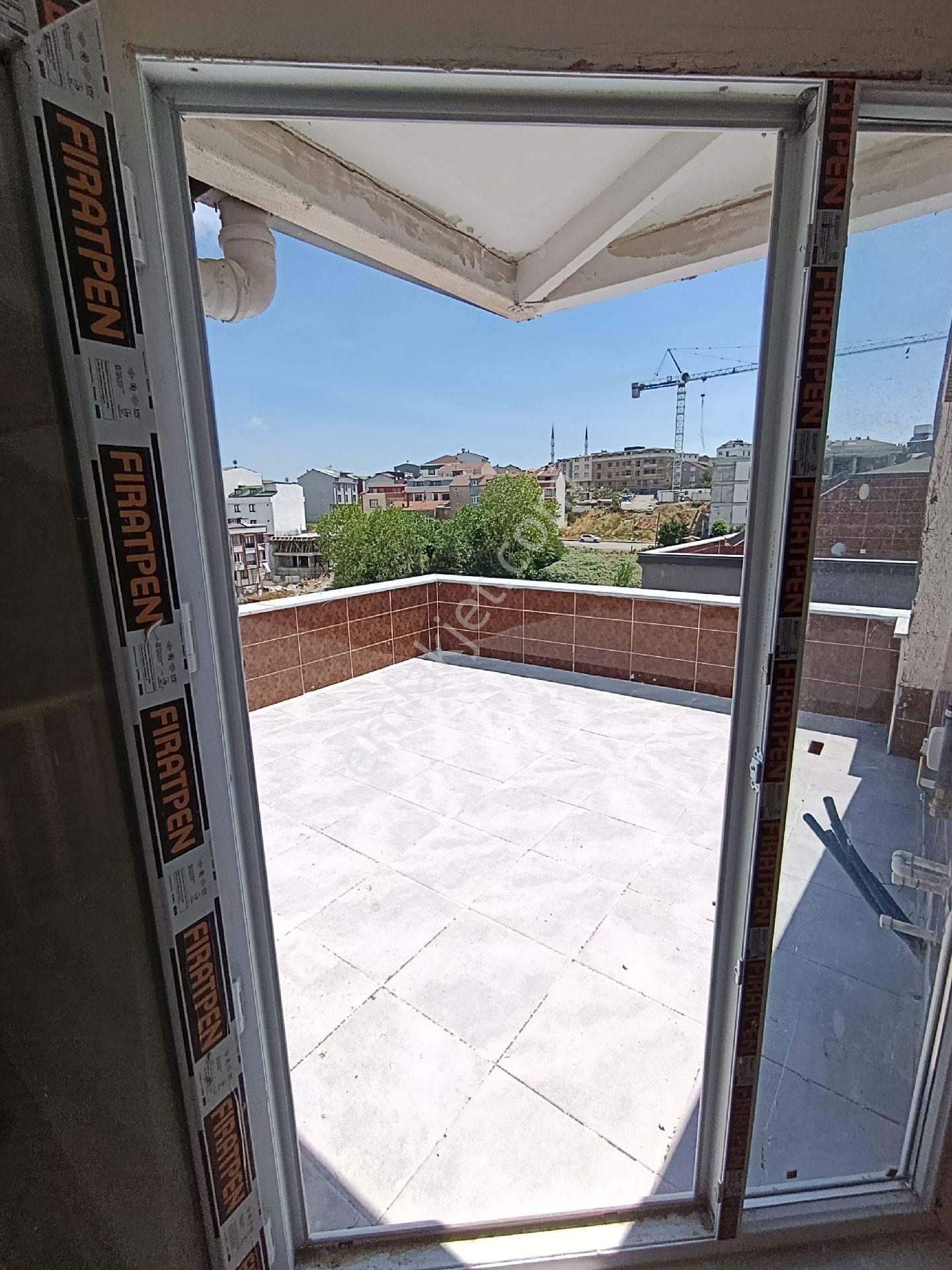 Arnavutköy Nenehatunda Sitede Satılık 3+1 Çatı Kat Dubleks Daire - Görsel 15