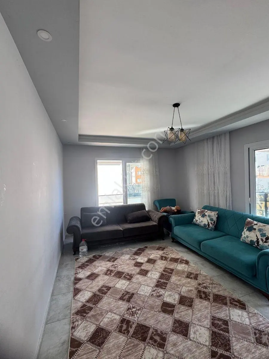 Acill Kargıpınarında Site İçerisinde 2+1 Bağımsız Mutfak 110 M2