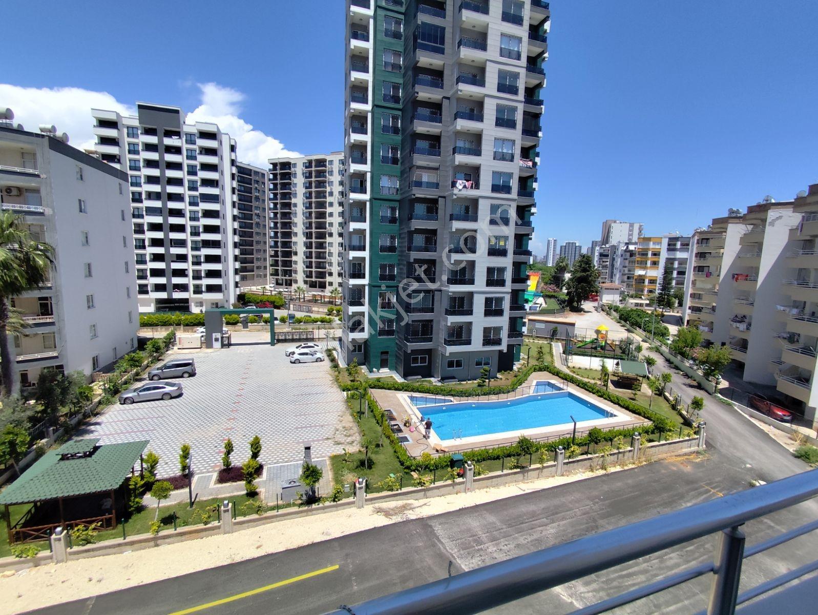Acill Önü Komple Açık Denize Yürüme Mesafesinde 3+1 Havuzlu - Görsel 32