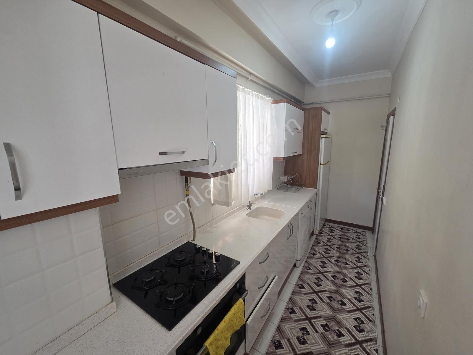 Mir'den Bahçelievler'de Eşyalı Ayrı Mutfaklı Kiralık 1+1 Daire - Görsel 6