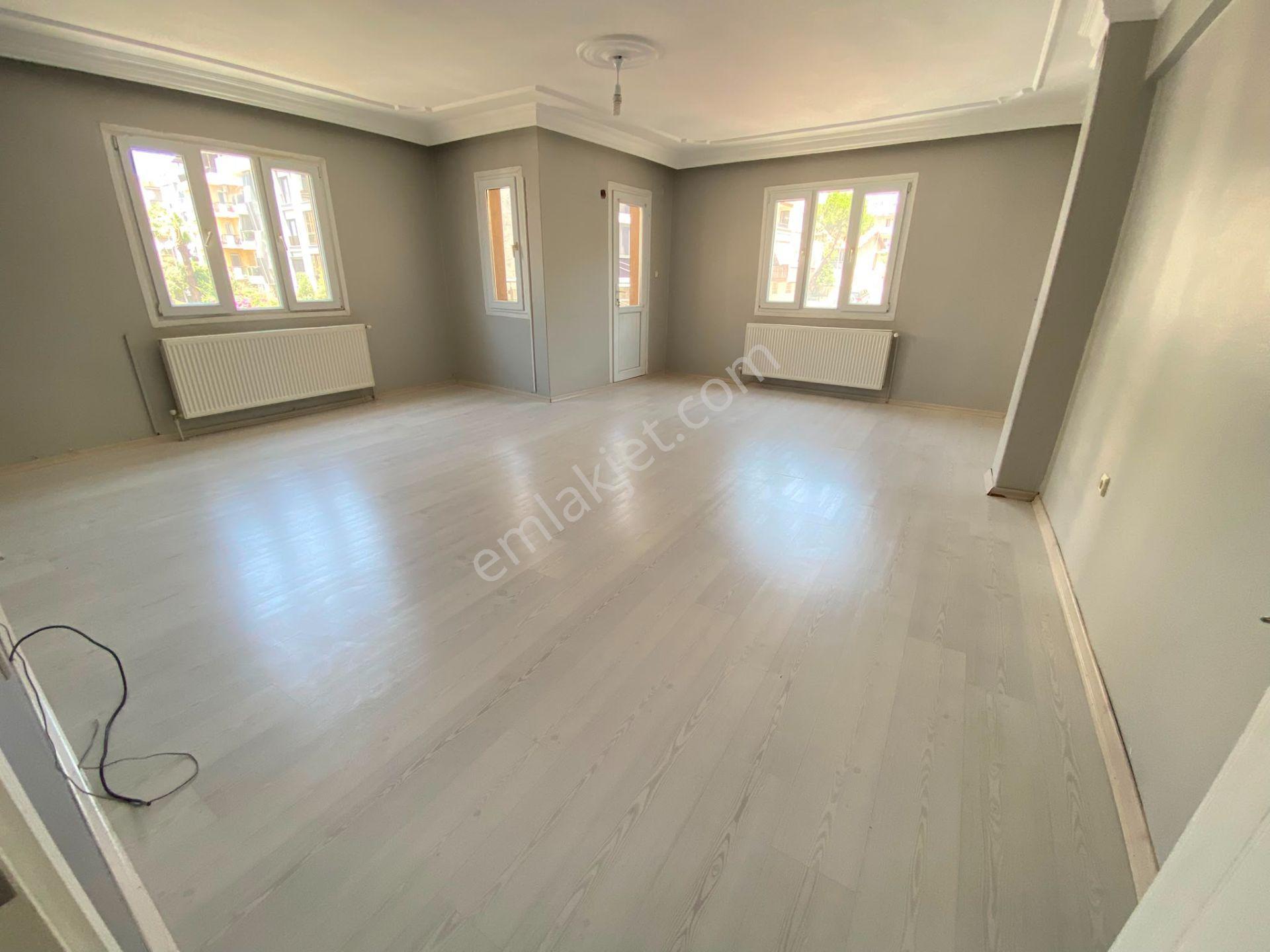 Buca Yiğitler Mahallesinde 3+1 170m2 Arakat Doğalgazlı 3cepheli Geniş Kiralık Daire - Görsel 5