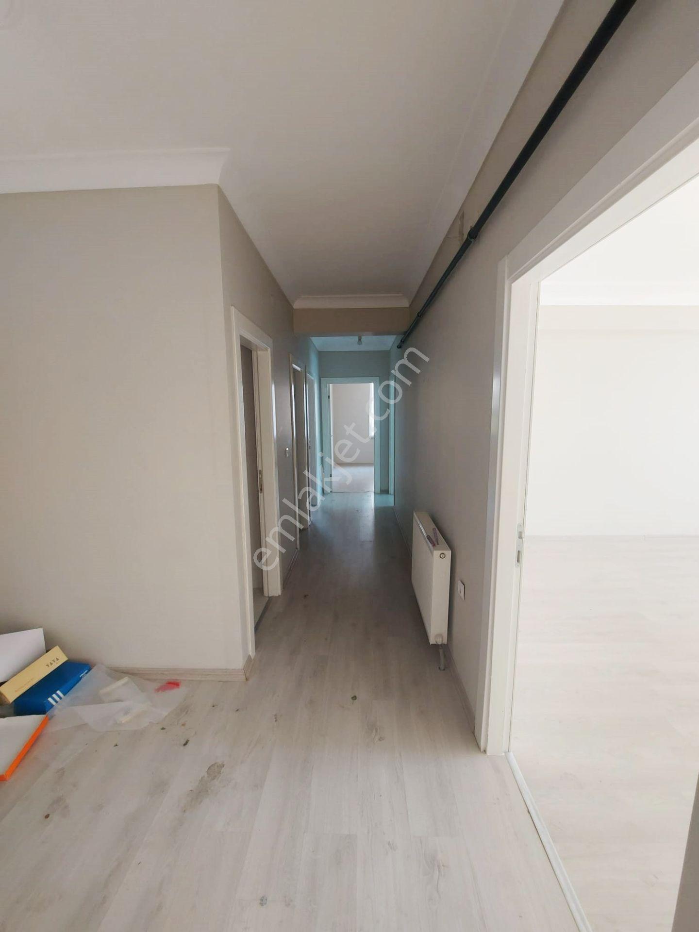 Kent'ten Duralialıç'da 3+1 Site İçinde Kök Tapulu Full Yapılı Daire - Görsel 14