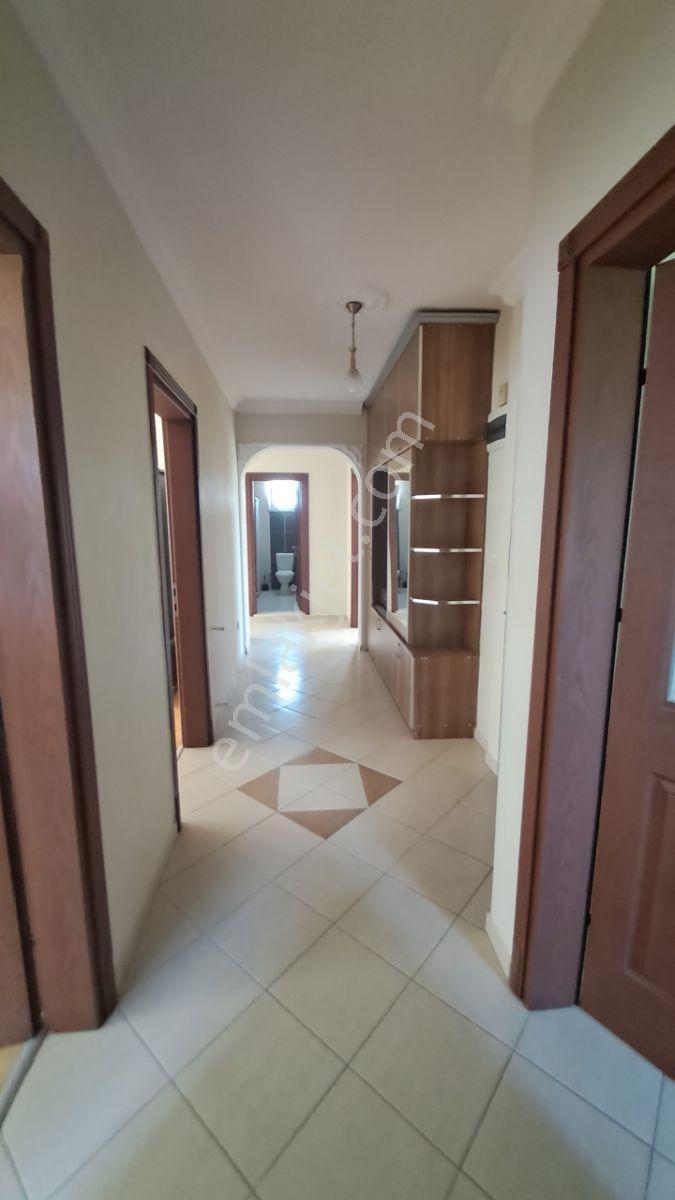 Merkezde Bahçe İçinde, 170 M2 3+1 Arakat Daire - Görsel 18