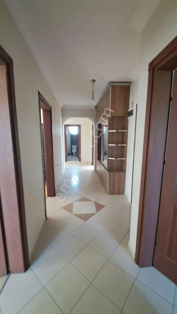 Merkezde Bahçe İçinde, 170 M2 3+1 Arakat Daire - Görsel 17