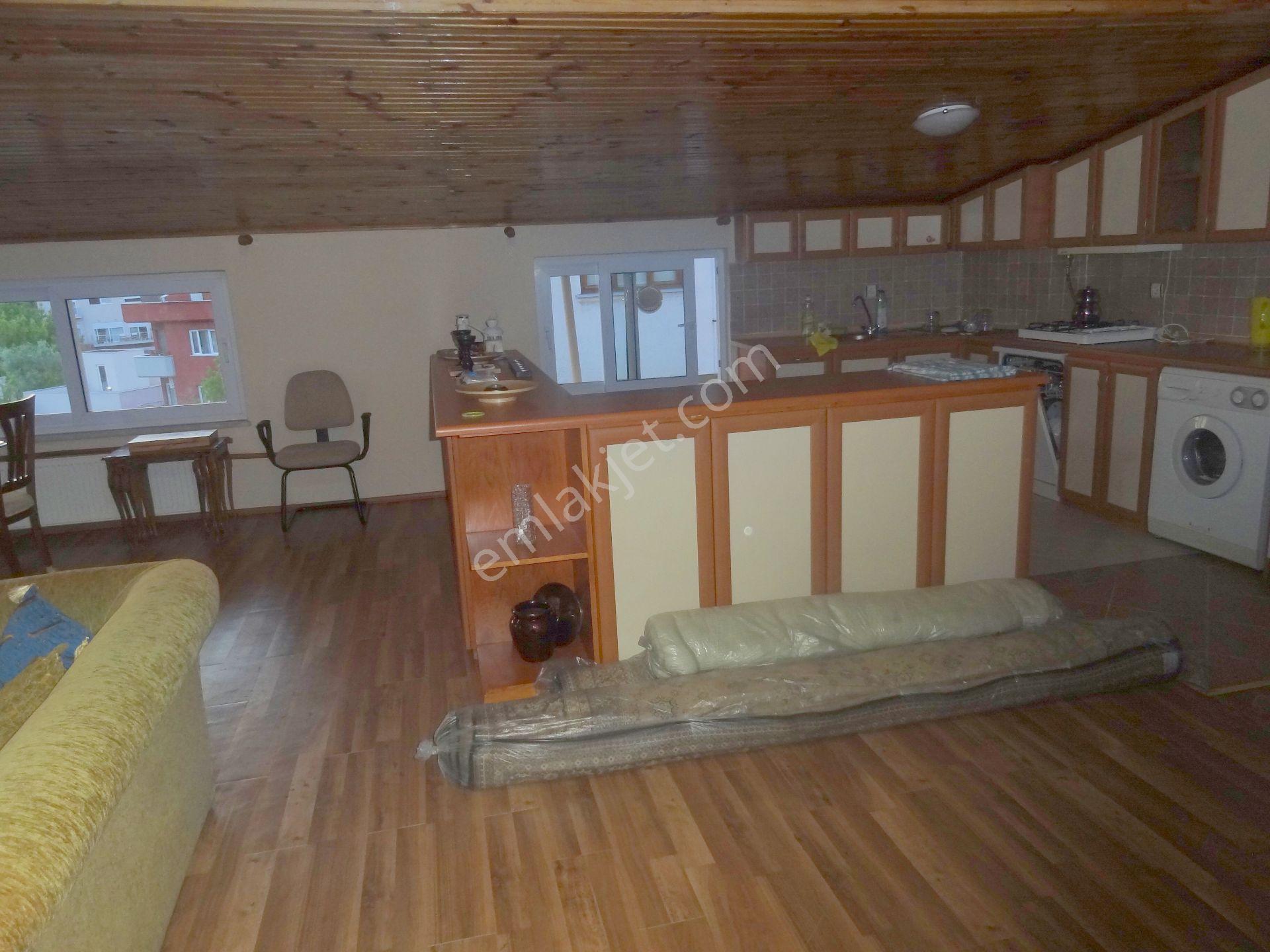 Kavacık Otağtepe Cafeye Yakin Eşyalı 120 M 2+1 Daire - Görsel 8