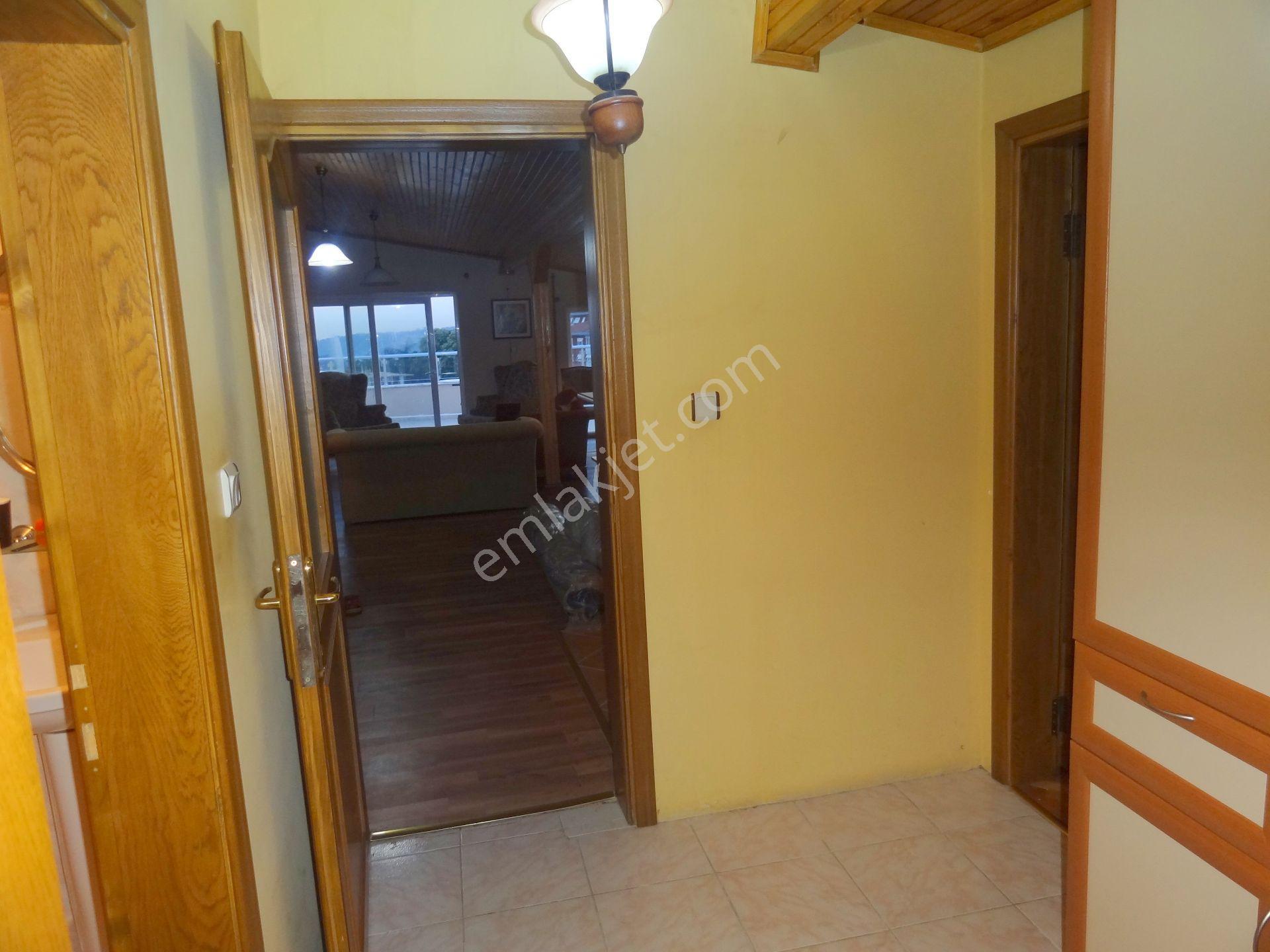 Kavacık Otağtepe Cafeye Yakin Eşyalı 120 M 2+1 Daire - Görsel 11