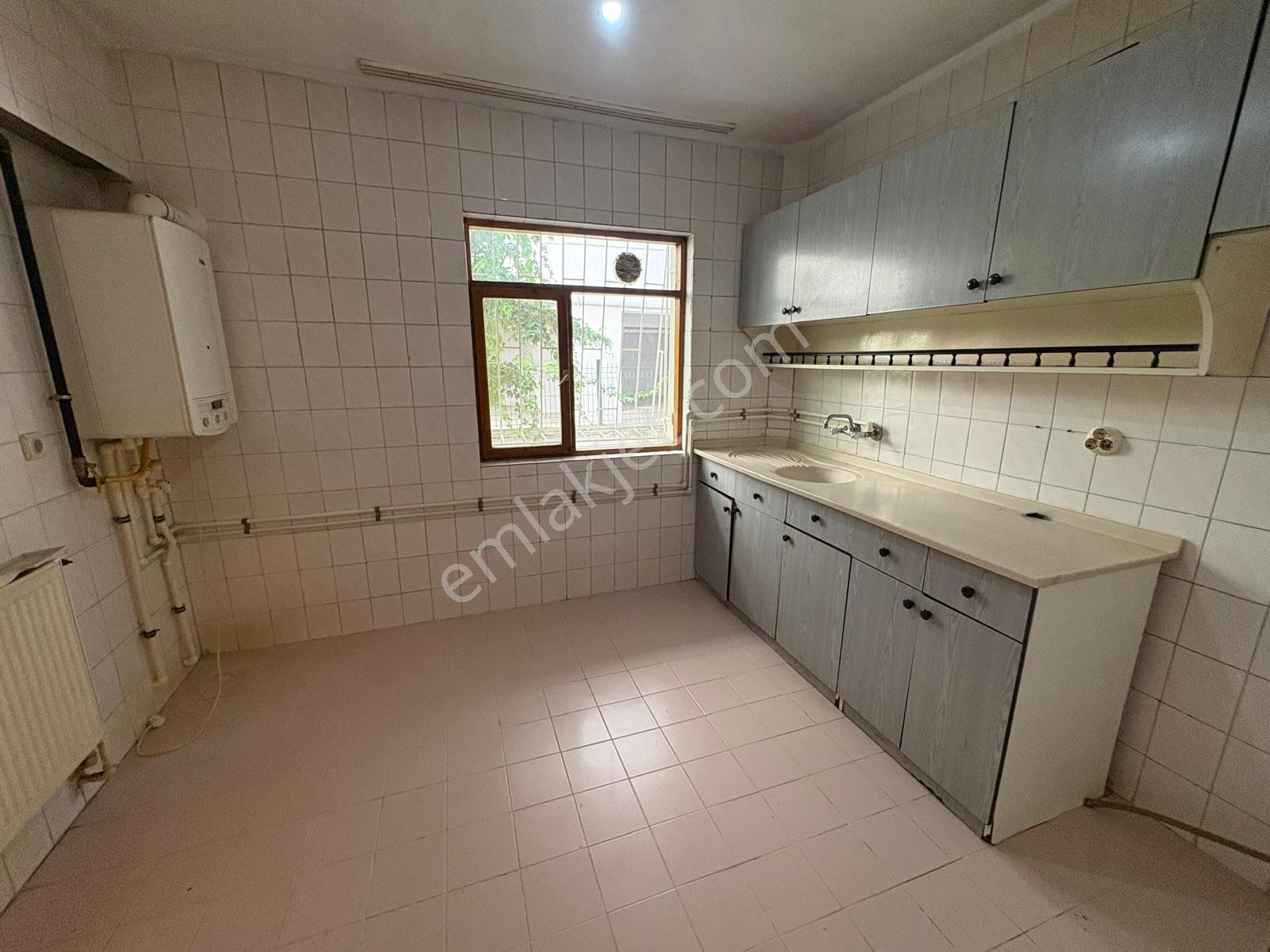 İleri Mahallesin'de 2+1giriş Ön Otoparklı Kiralık - Görsel 13
