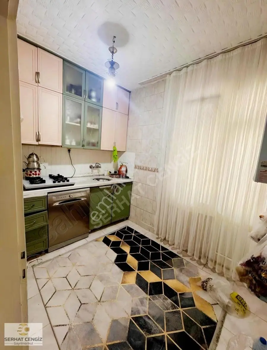 Özevler Mah. 941 Sokak'ta 3+1, Metroya Yakın Daire - Görsel 6