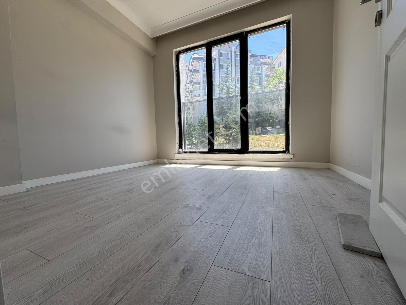 Selçuklu Caddesinde Asansörlü 2+1 70m2 Lüx Yapılı A.mutfaklı - Görsel 8