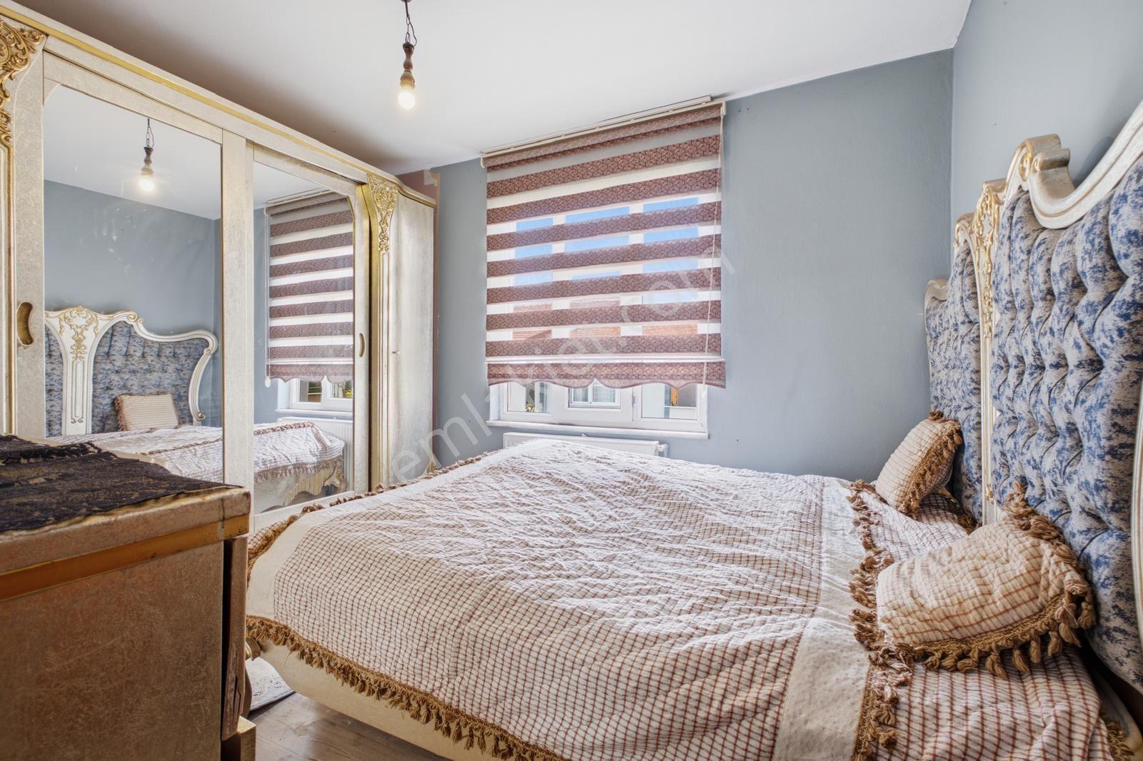 Turyap Palastan Derincede Full Eşyalı Kiralık 2 + 1 Daire. - Görsel 11
