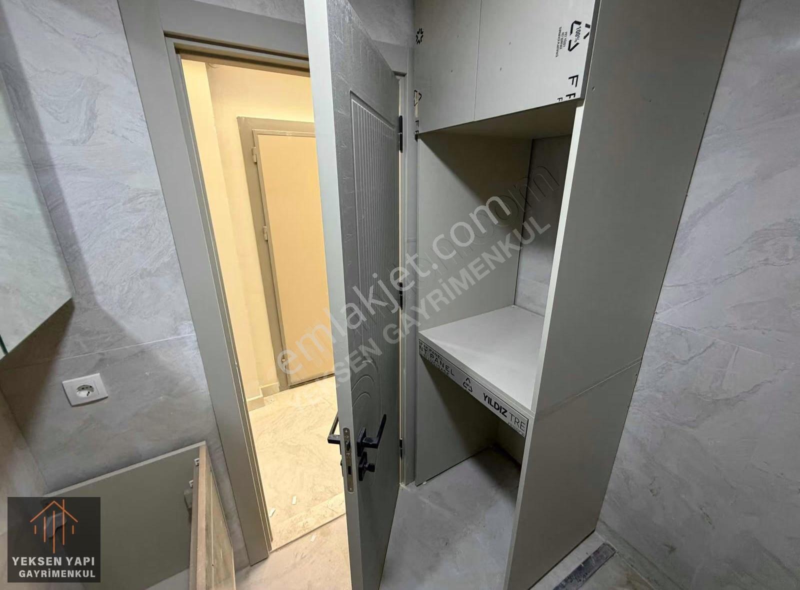 Halkalı Merkez'de Yerden Isıtmalı Ledli Sıfır 2+1 Lüks Arakat!!! - Görsel 15