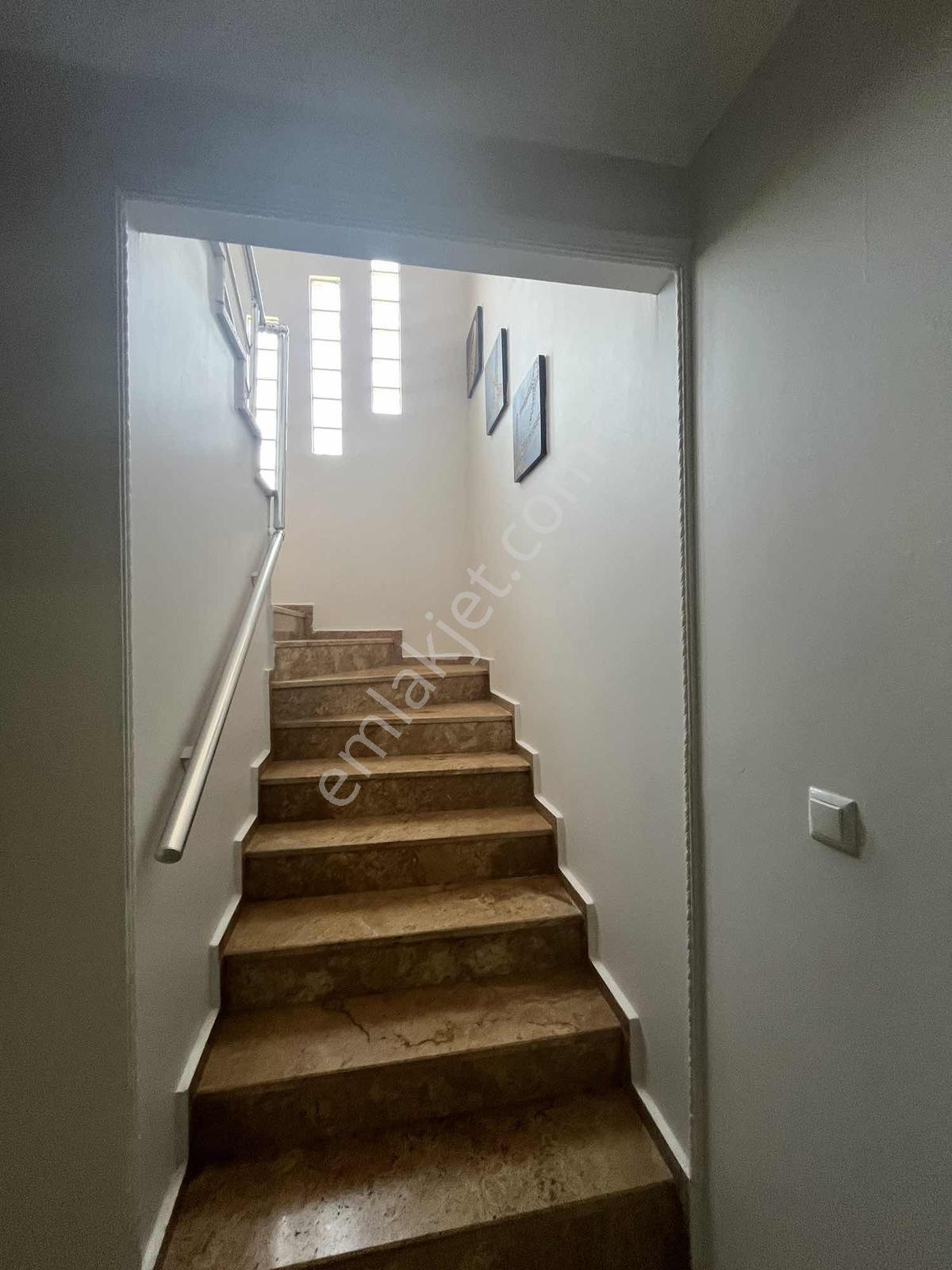 Tam Müstakil Eşyalı Kiralık Villa - Görsel 35