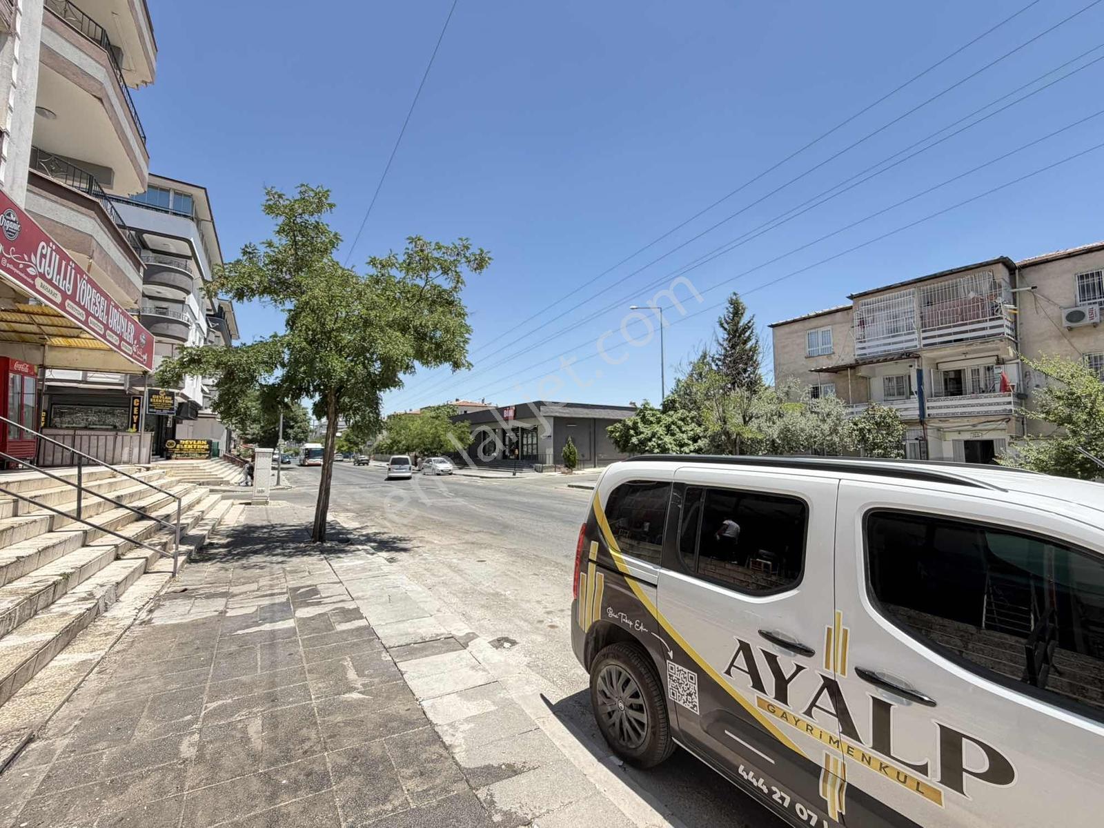 İşlek Yol Üstü Kiralık Dükkan! - Görsel 2