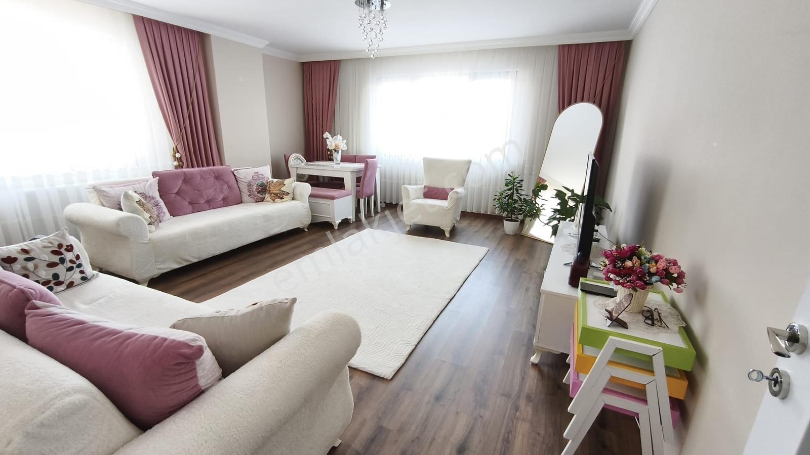 Pendik Metroya Komşu Altınsoy Sitesi Satılık Daire 3+1 130m2 - Görsel 3