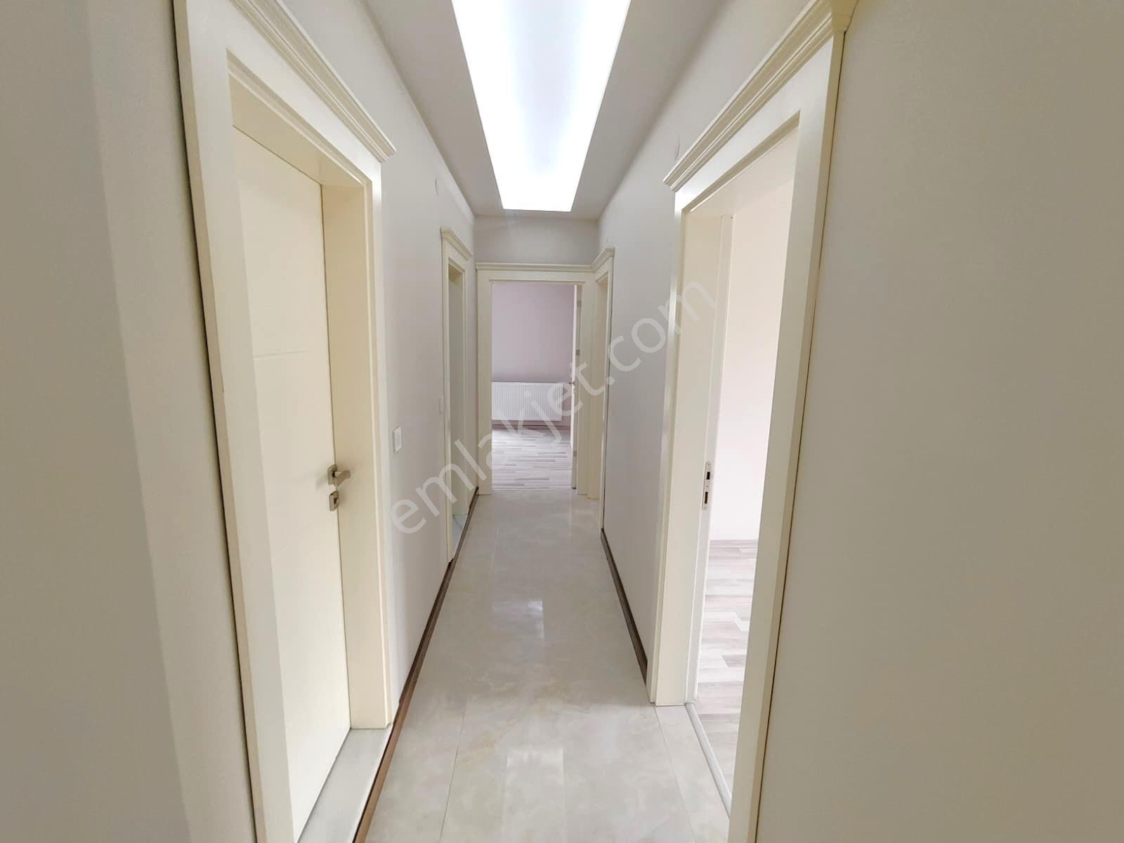 Güzelyalı Eğitim Mah Satılık 3+1 Havuzlu Yeni Daire Arakat - Görsel 10