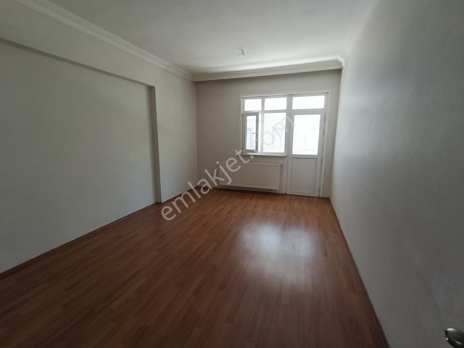 Kartepe İstasyon Mahallesı'nde Genış Ve Ferah Kıralık 3+1 Daıre - Görsel 14