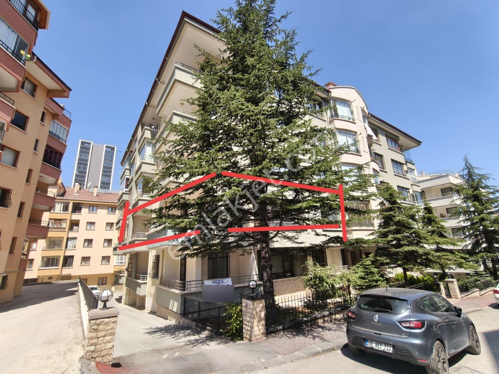 Emaks'tan/cevizliderede/bakımlı Ve Nezih Binada/ön Cephe/4+1