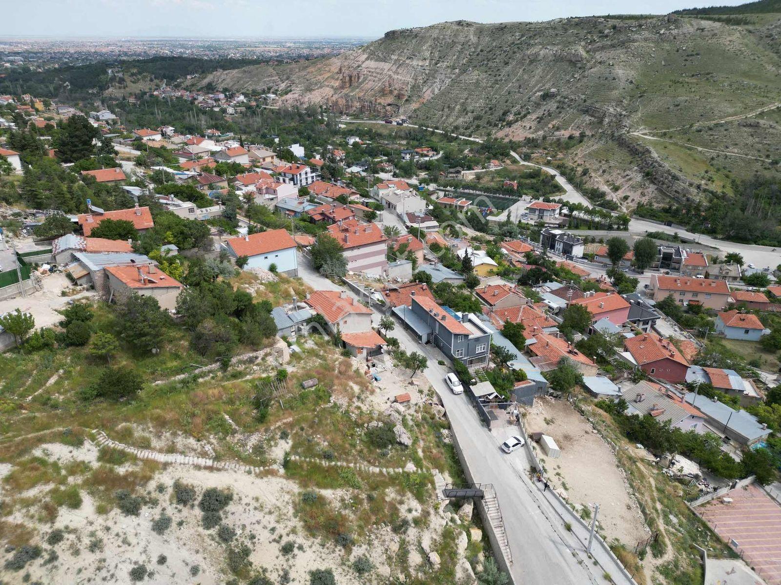 Meram Derecamikebirde Kiracılı 834 M² Bahçeli Evli Satılık Arsa - Görsel 10