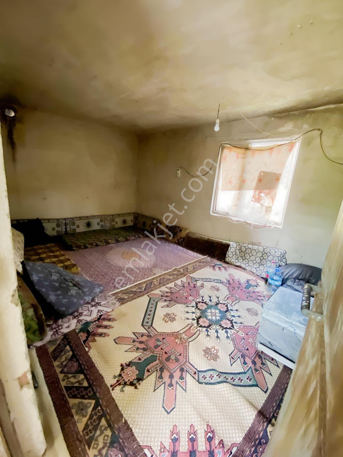 Meram Derecamikebirde Kiracılı 834 M² Bahçeli Evli Satılık Arsa - Görsel 18