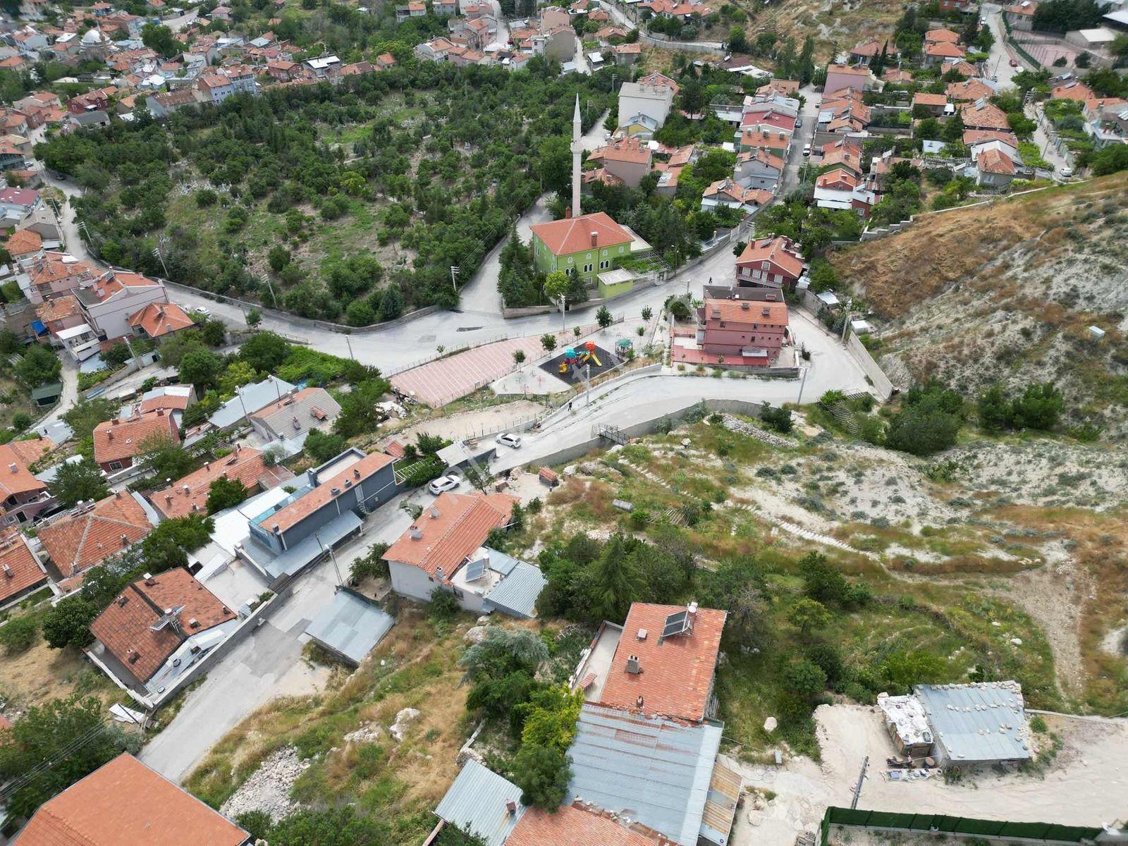 Meram Derecamikebirde Kiracılı 834 M² Bahçeli Evli Satılık Arsa - Görsel 12