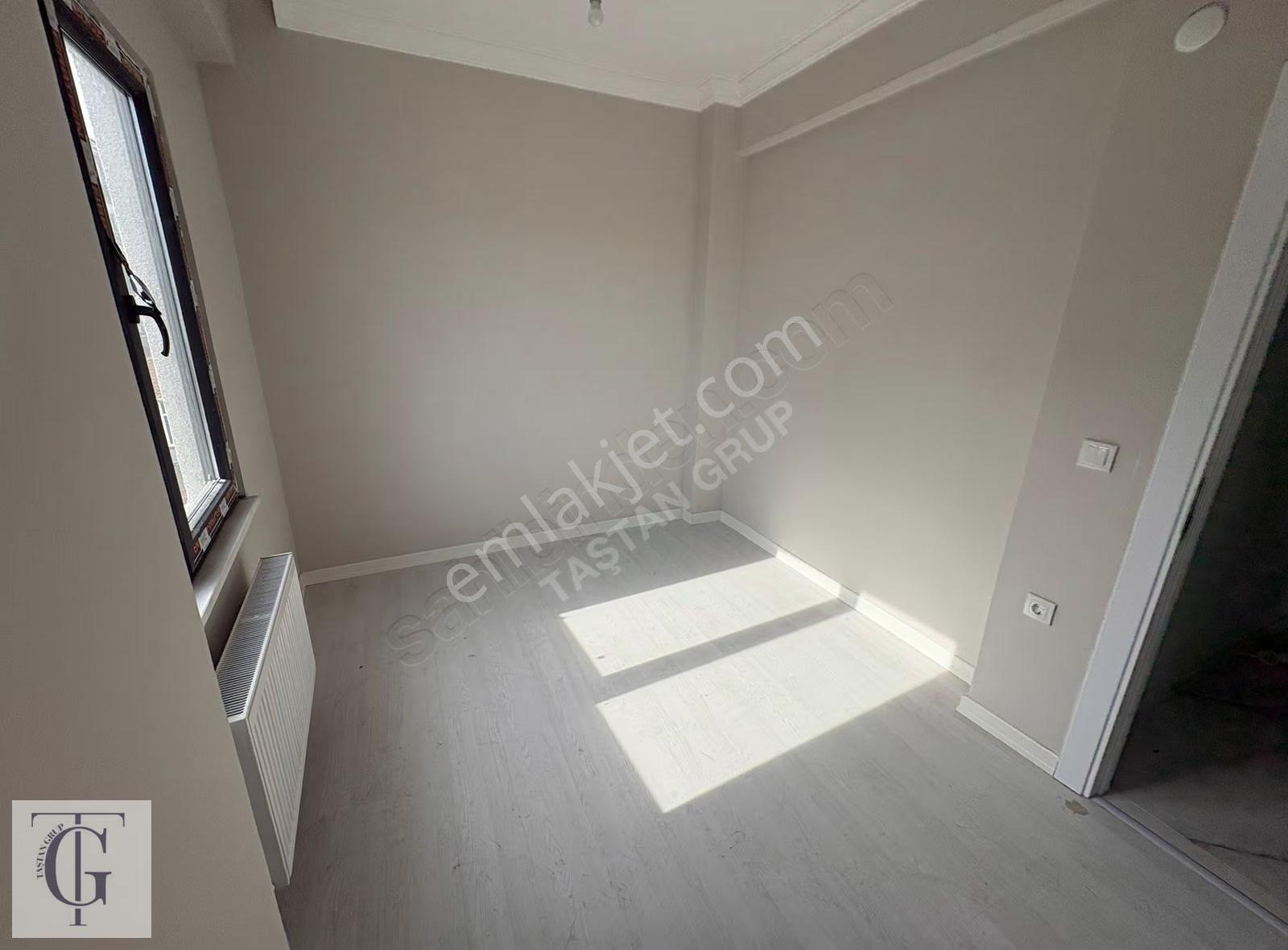 Taştan Grup'tan Hadımköy Merkezde 90 M² Sıfır Lüks Daire - Görsel 17