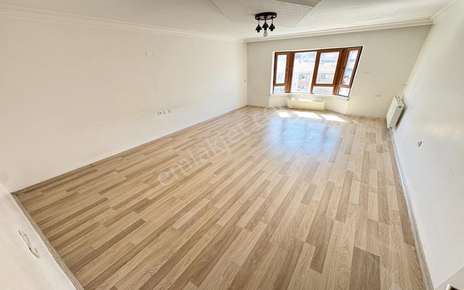 Osmangazi Cadde Üzeri Geniş Aileler İçin Kiralık 5+1 Dublex - Görsel 15