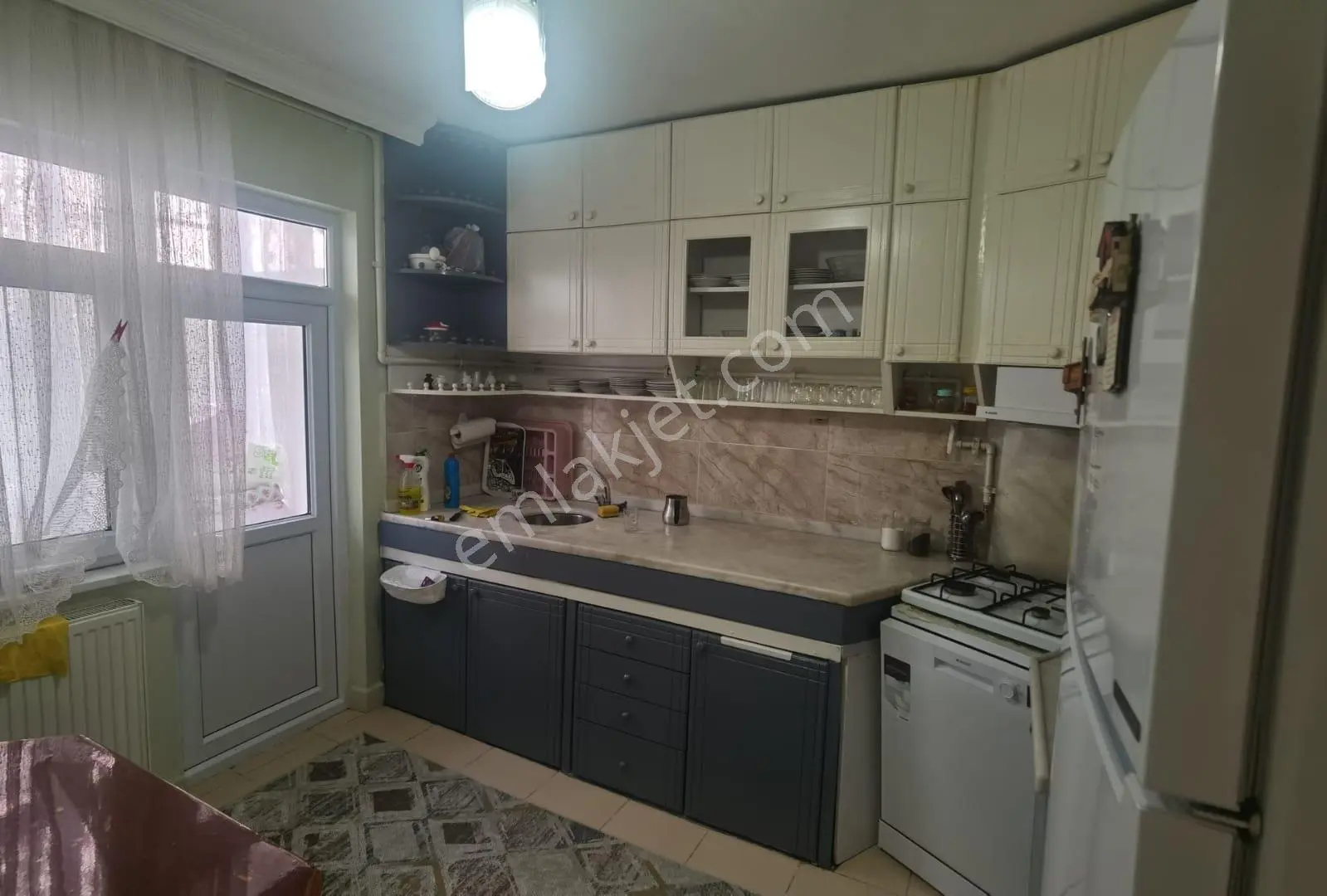 Kuzeykentte Eşyalı Kiralık 1+1 Daire - Görsel 5