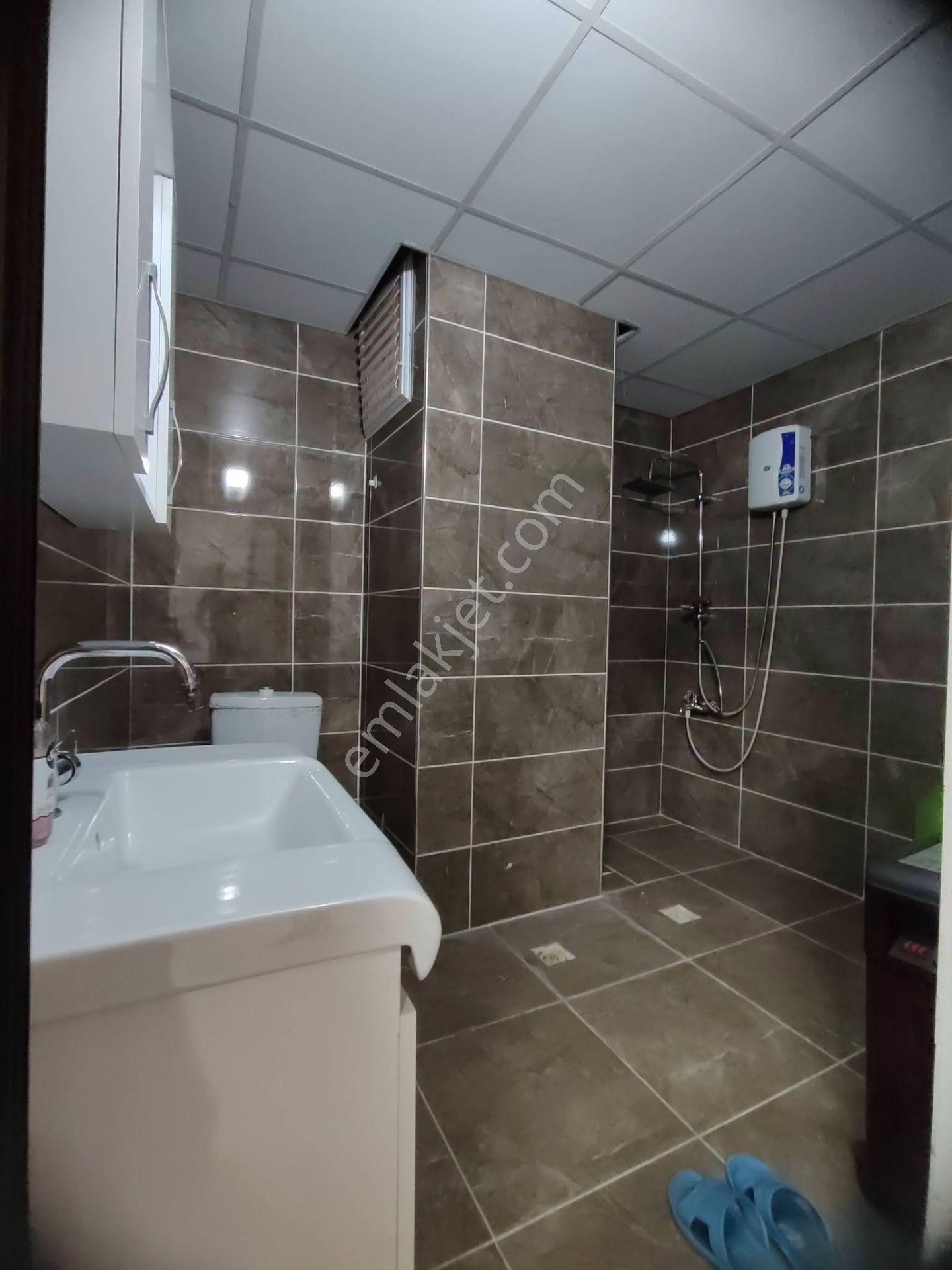 Turgutlu Satılık Yedi Eylül Mah 190m2 3+1 Oda 3. Kat Dubleks Daire - Görsel 14