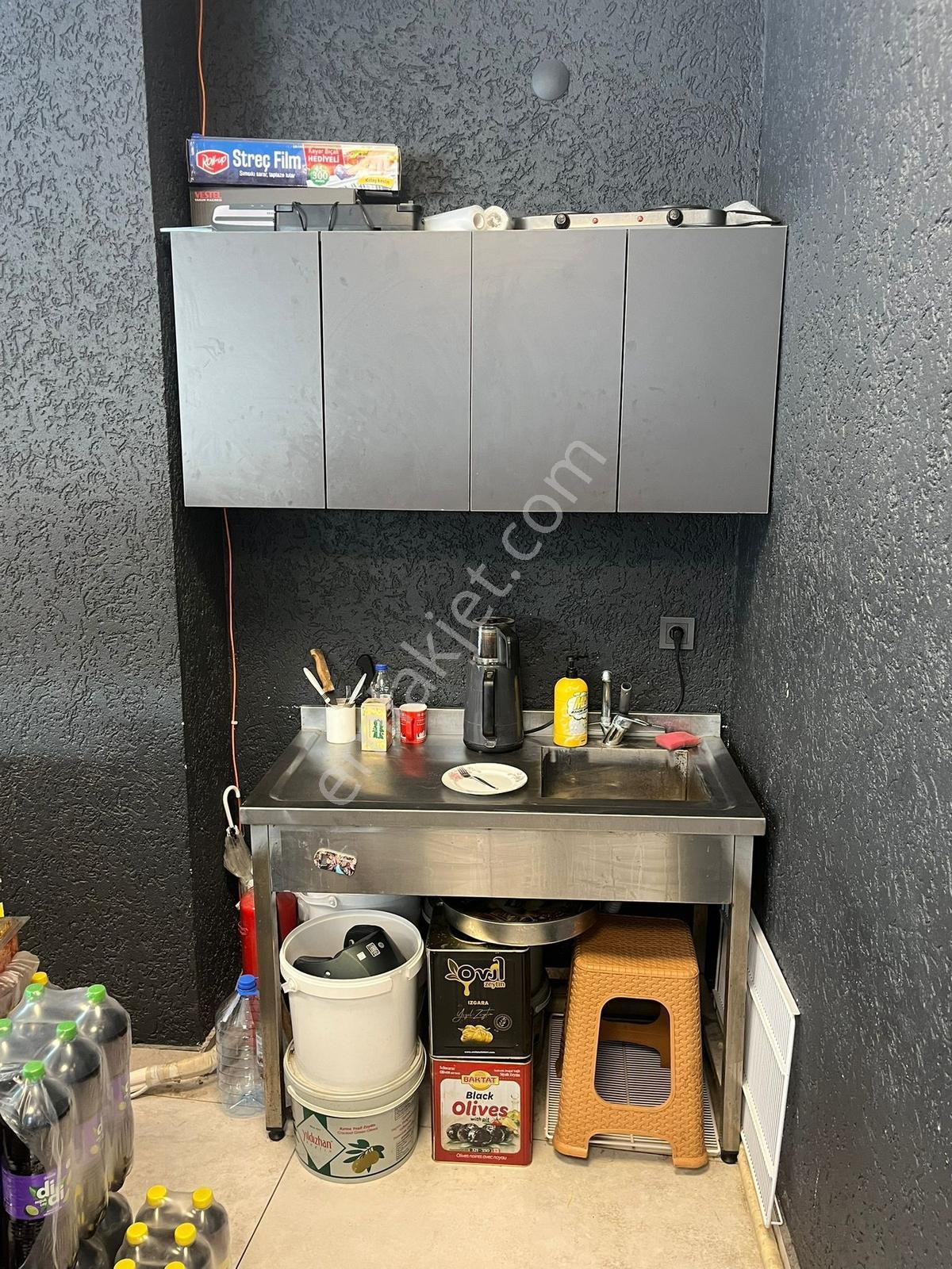 Yeni Girne Caddesi Yakını Devren Kiralık Şarküteri - Görsel 13