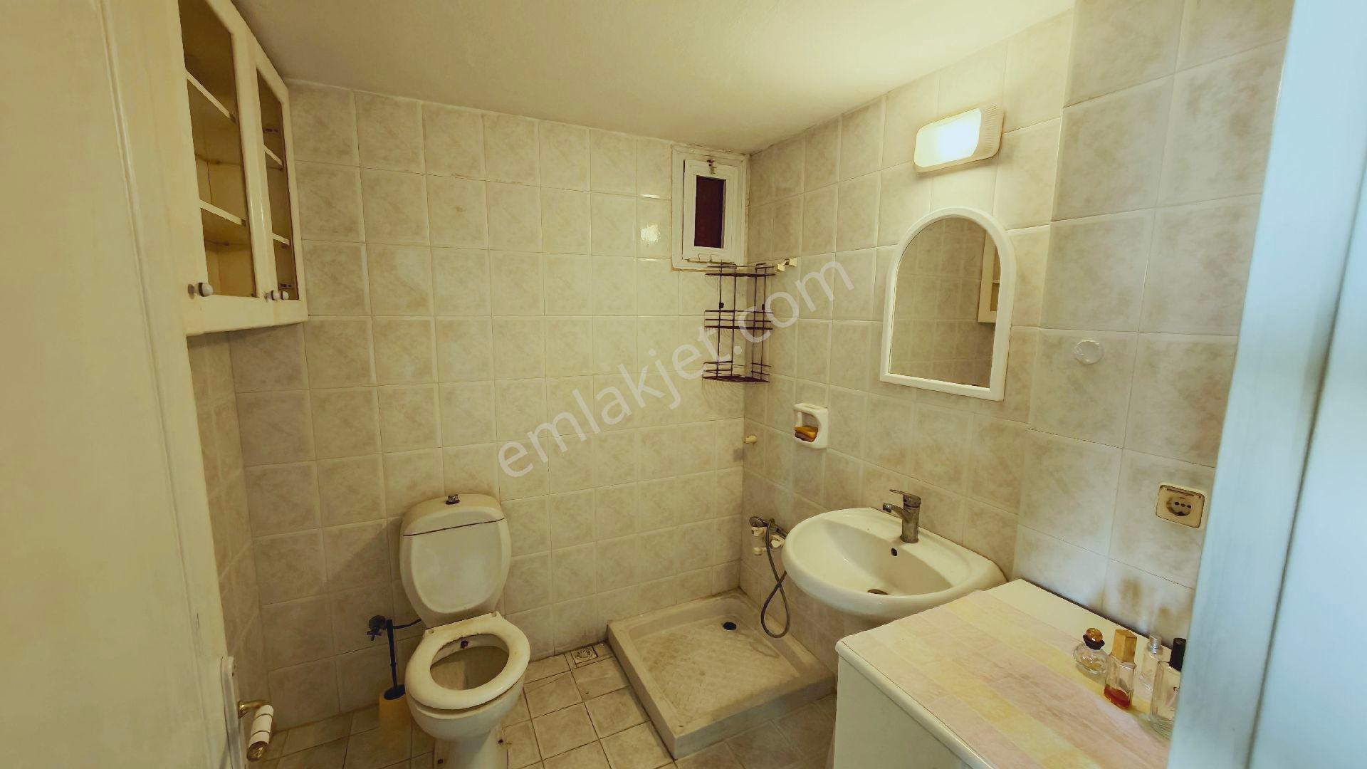 Kuşadası'nda Havuzlu Site İçinde 167 M2 3+1 Daire - Görsel 24