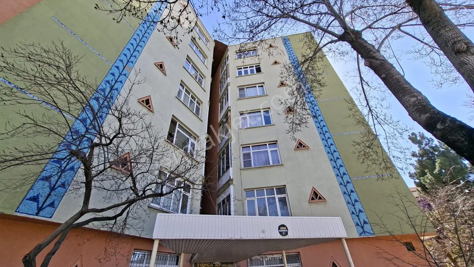 Çarşı Merkezde Gazi Lisesi Karşısı Kiralık 2+1 Daire - Görsel 2