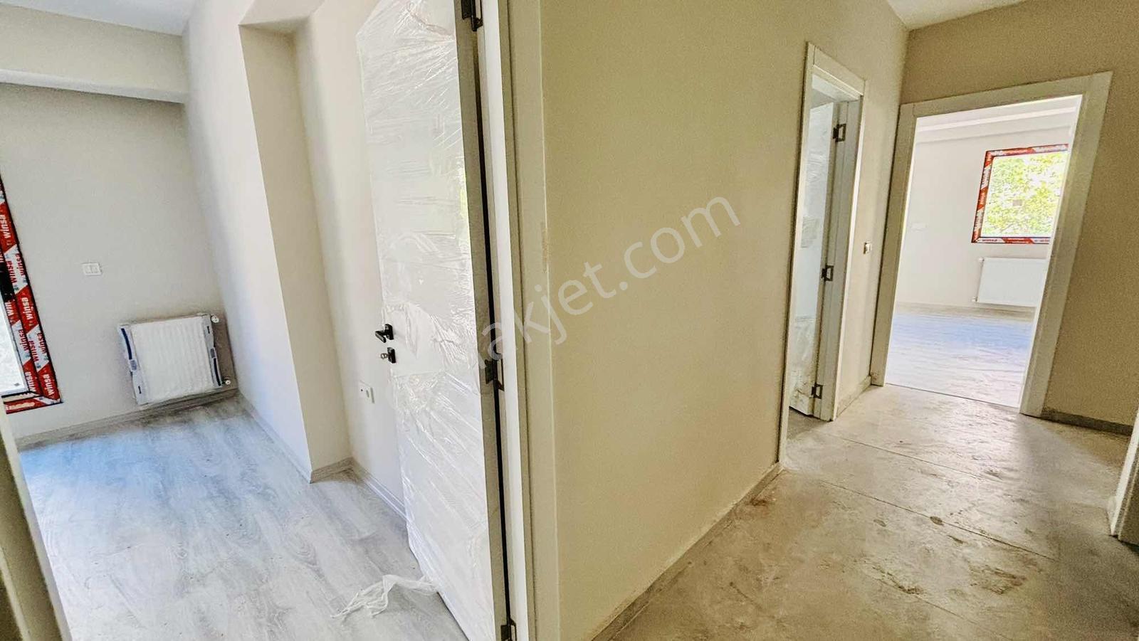 Sıfır Binada-kullanışlı Kat Planı, Çift Banyolu -geniş 3+1 Daire - Görsel 35
