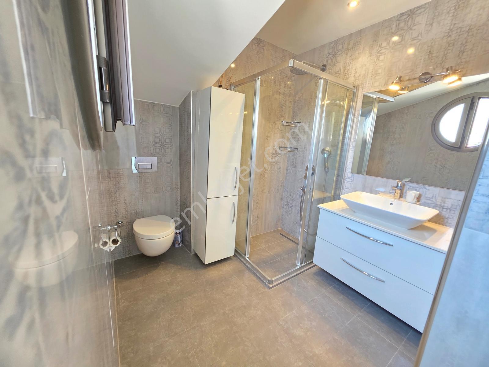 Marmaris Siteler 'de Asansörlü Full Deniz Manzaralı Kiralık 2+1 - Görsel 5