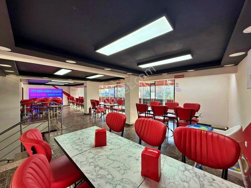 Şirinevler Meydan'da Devren Kiralık 5 Bölümlü 250m² Dükkan - Görsel 15