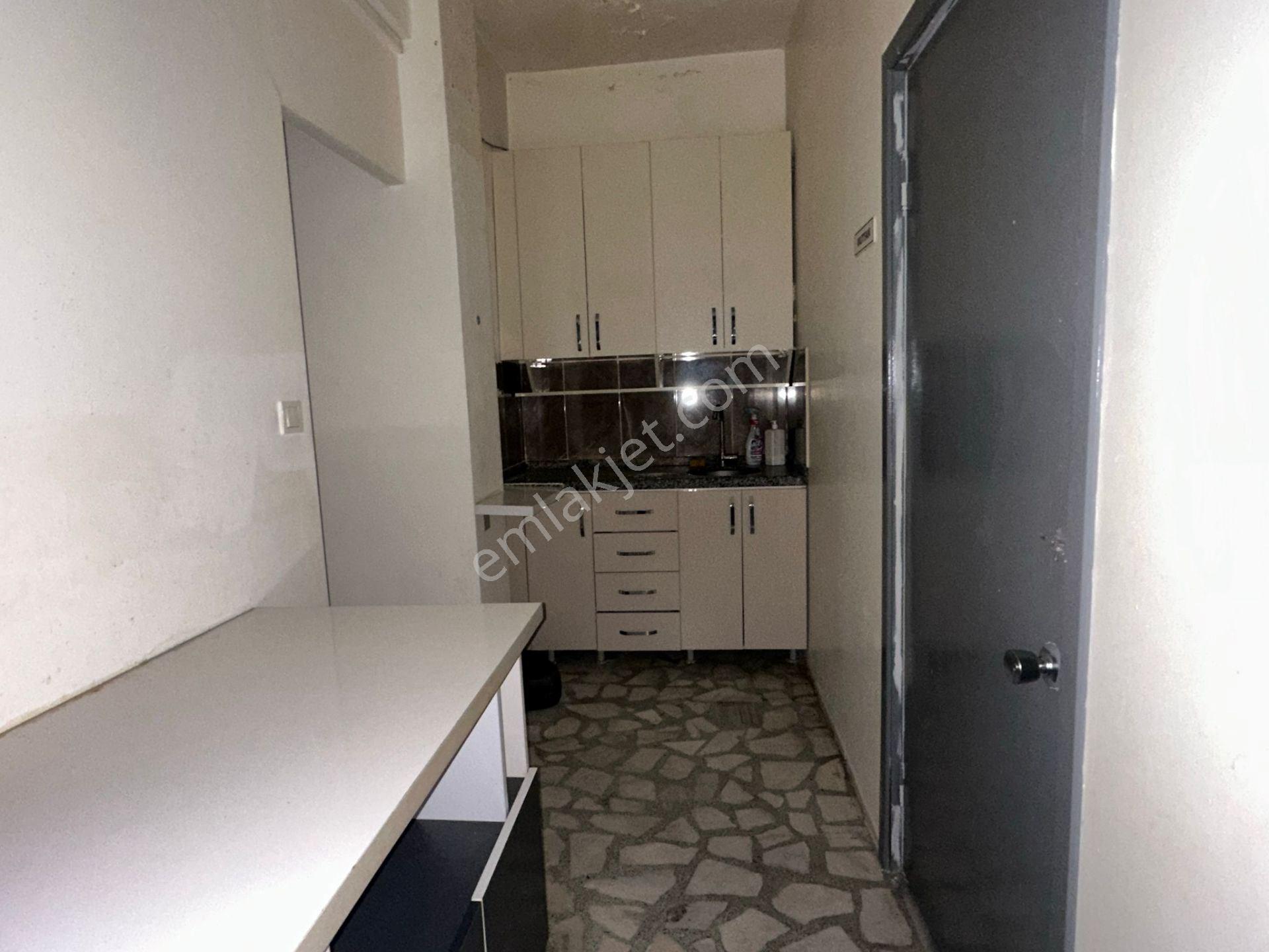 Güneşli 15 Temmuz Mah Gülbahar Caddesi Yakını Kiralık Dükkan - Görsel 12