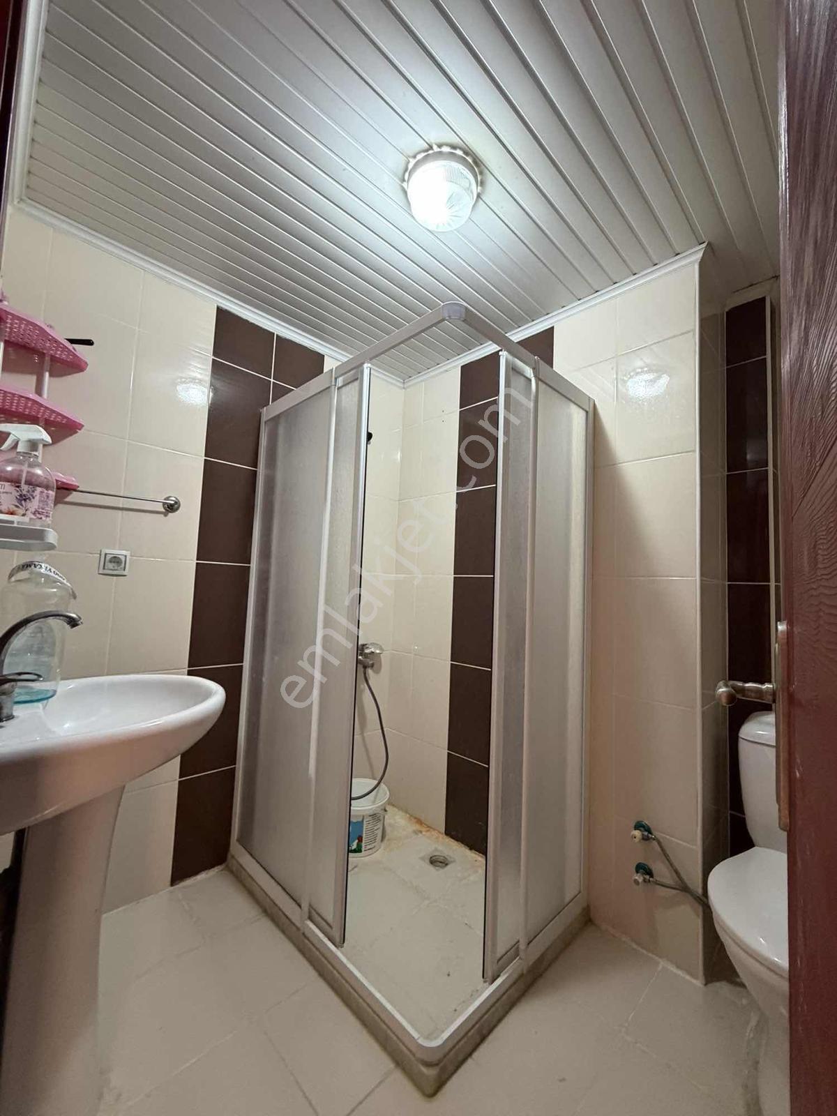 Akademi'den Cadde Yakını Ara Kat Balkonlu Geniş Kiralık 2+1 - Görsel 2