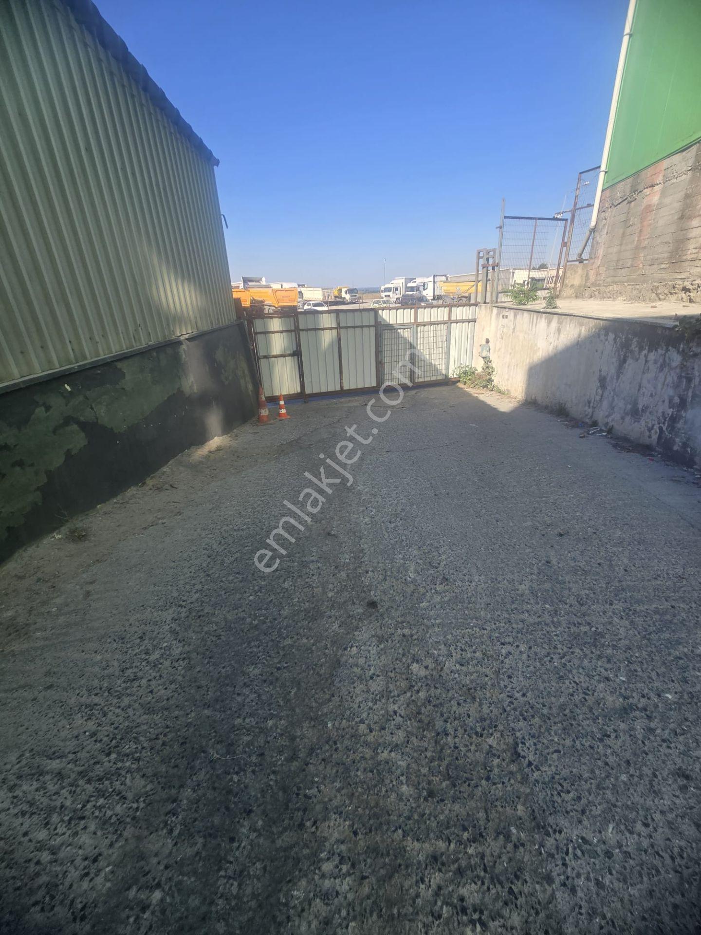 Cebecide Kiralık Fabrika 2500m2 - Görsel 33