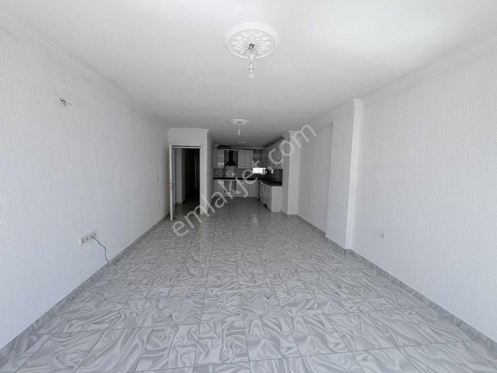 Şehrin Merkezinde Kiralık Asansörlü 2+1 Daire - Görsel 4