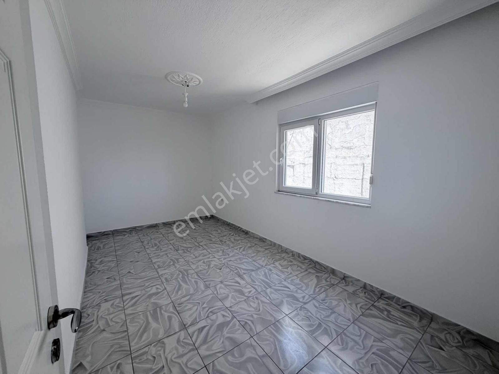 Şehrin Merkezinde Kiralık Asansörlü 2+1 Daire - Görsel 10