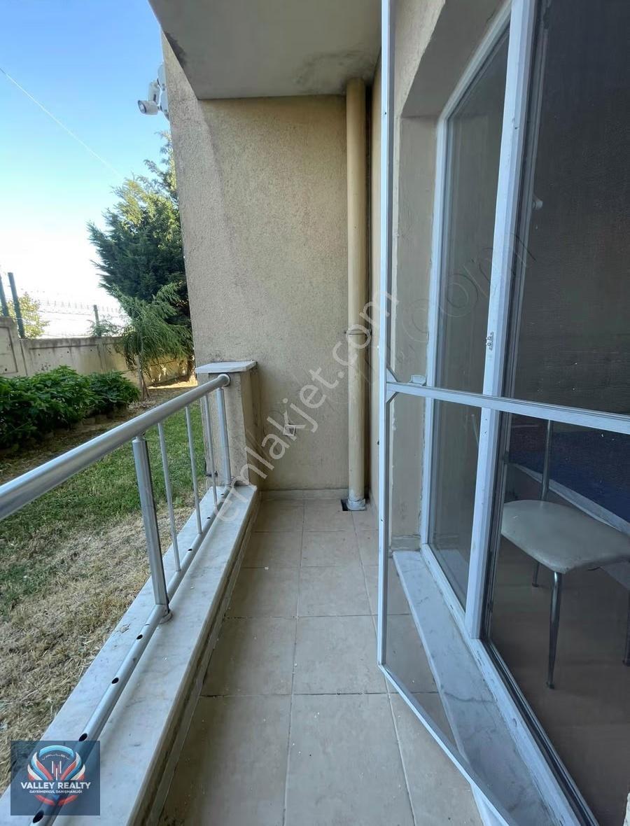 Valley'den Zafer Mah. Havuzlu Site İçerisinde Satılık 1+1 Daire! - Görsel 7