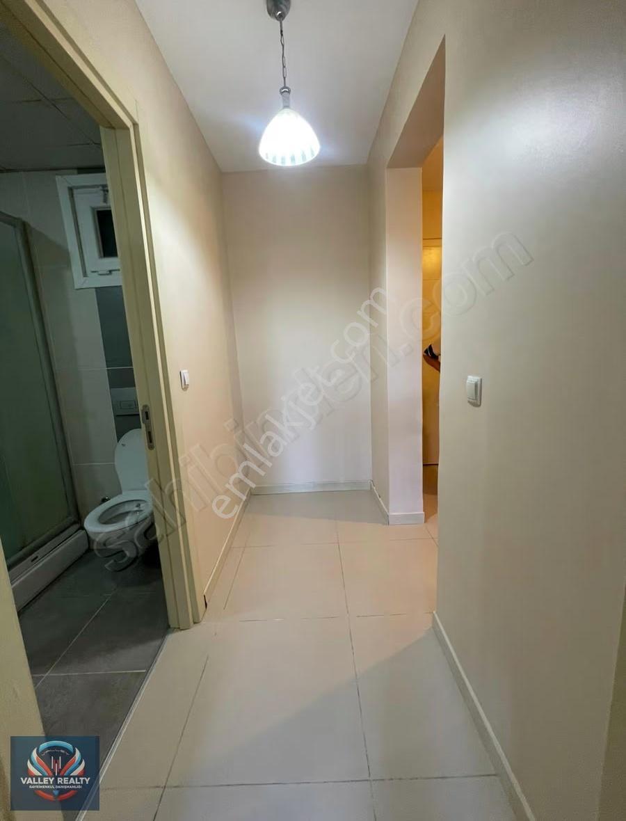 Valley'den Zafer Mah. Havuzlu Site İçerisinde Satılık 1+1 Daire! - Görsel 17