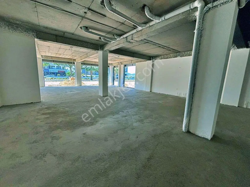 Uytundan Burhaniye Ören Yolunda 280 M2 Sıfır Kiralık Lüks Dükkan - Görsel 5