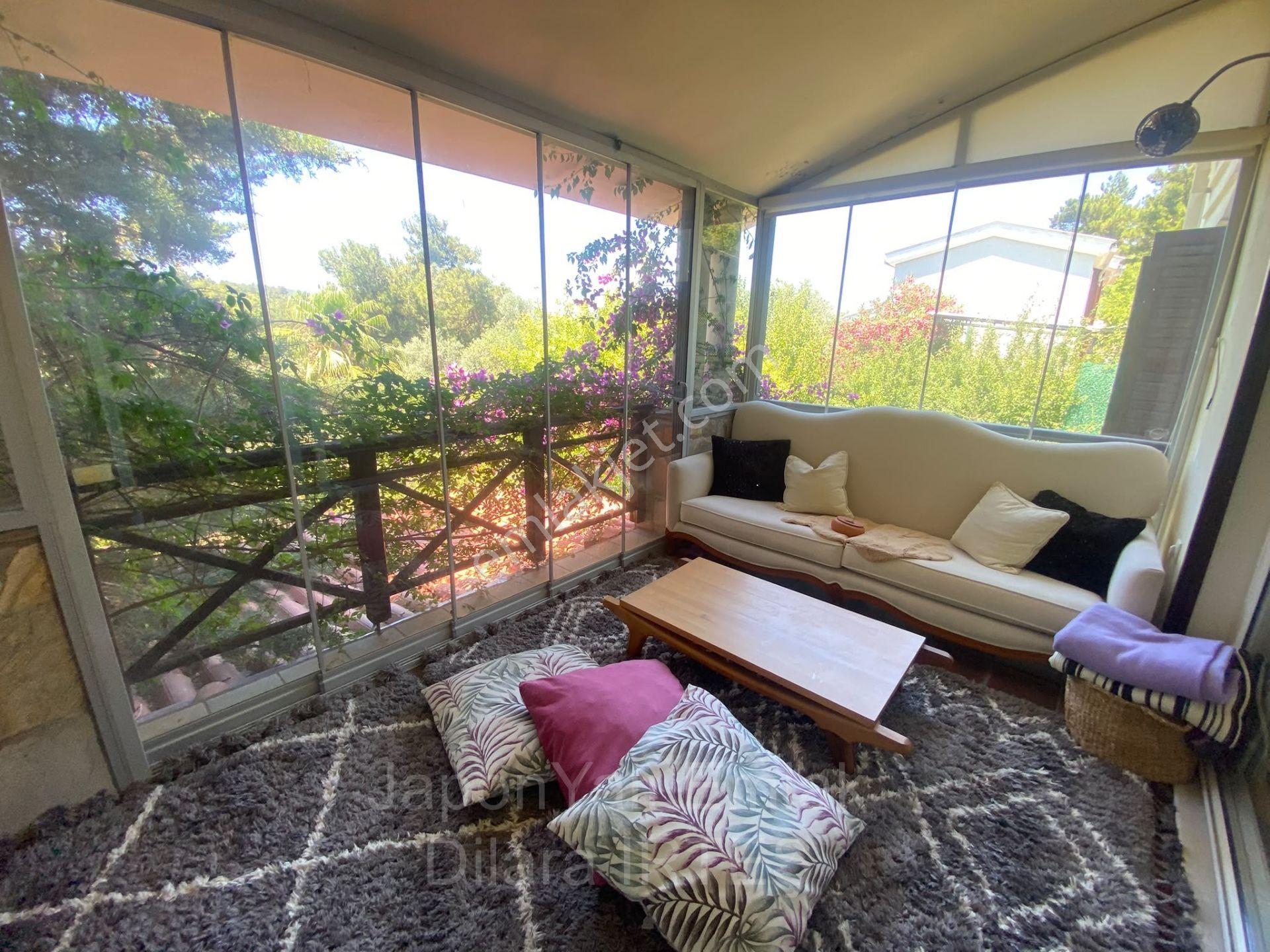 Urla Zeytinliköyde Deniz Ve Orman Manzaralı Müstakil Özel Villa - Görsel 20